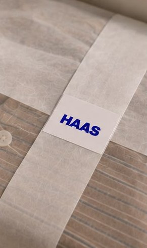 Buikband met vierkant HAAS-etiket